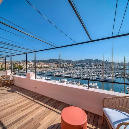 Lejlighed Ref 1923 - Vieux-port 5-star Penthouse For Rent Sea View Cannes