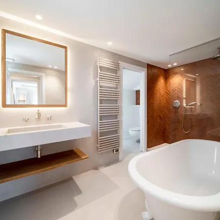 Ref 1923 - Vieux-port 5-star Penthouse For Rent Sea View * Cannes